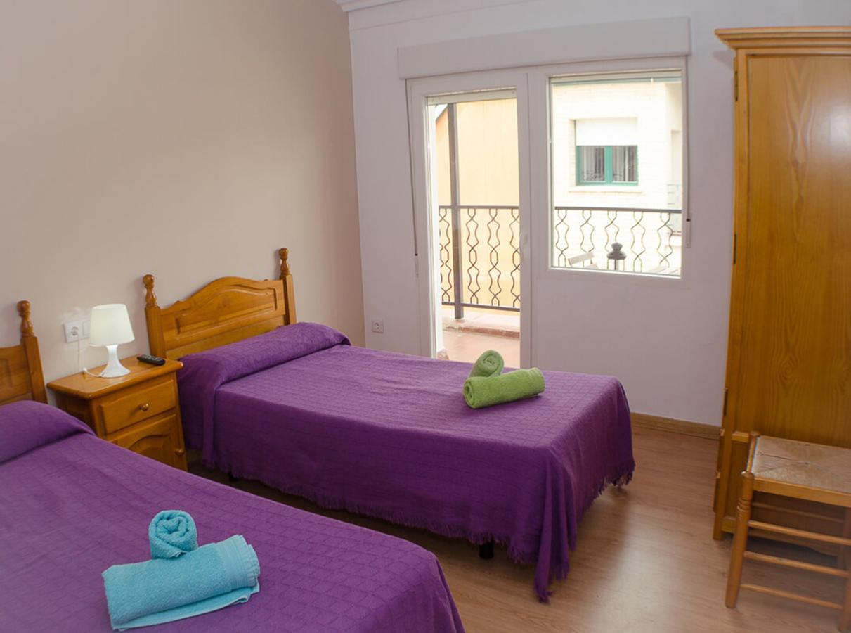 Alcañiz Hostal Los Calatravos מראה חיצוני תמונה