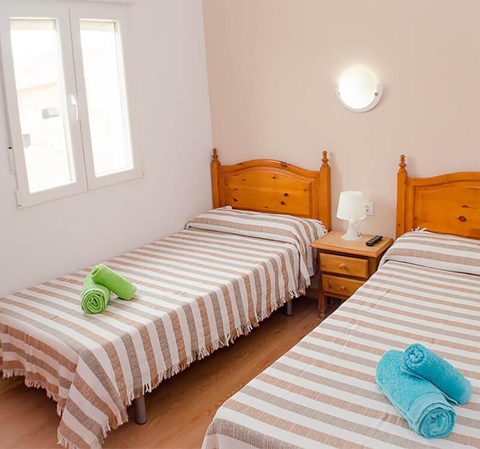 Alcañiz Hostal Los Calatravos מראה חיצוני תמונה
