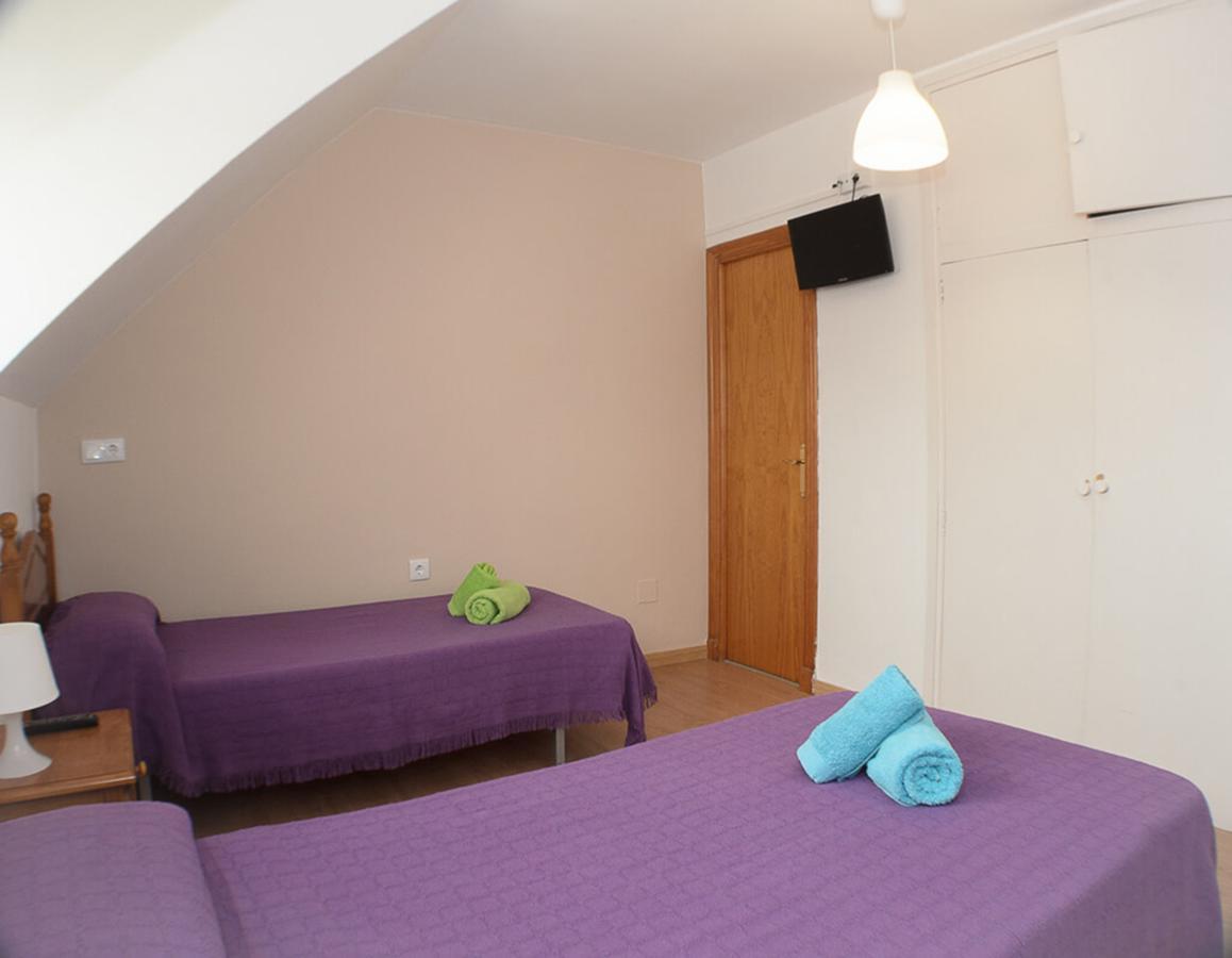 Alcañiz Hostal Los Calatravos מראה חיצוני תמונה